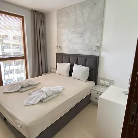 Cascadas New Luxury Apartamento *
